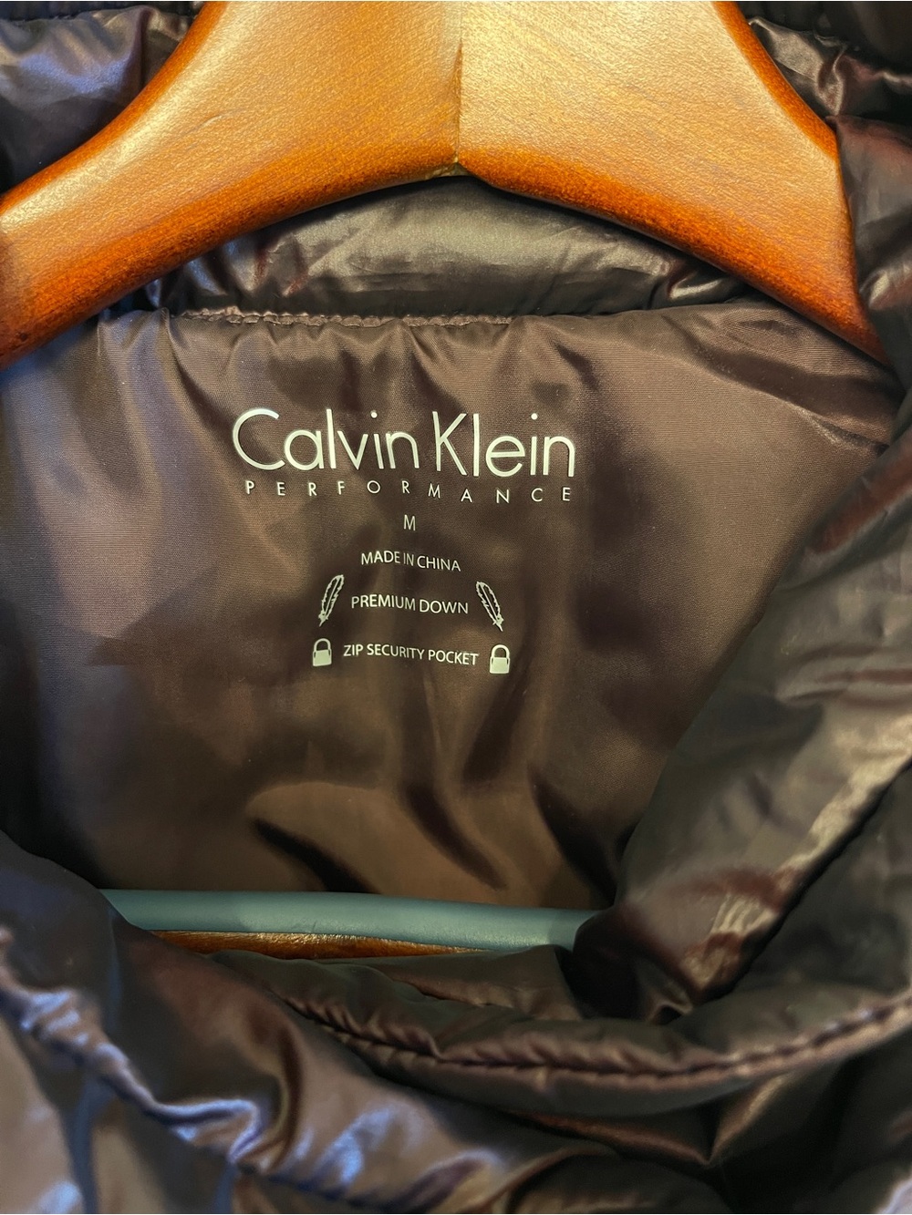 Calvin Klein Performance Down Quilted Asymmetrical Zip Vest - Burgundy - Picture 3 of 7